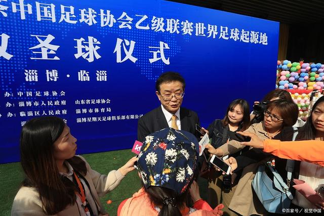 美国女足传奇谈梅西：如果只看身材，很难相信他能成为世界最佳