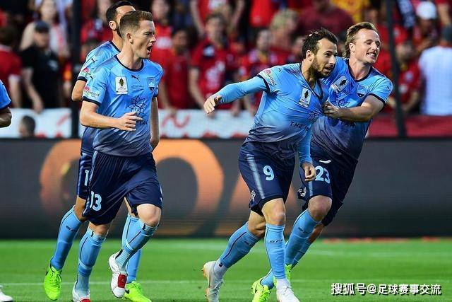 邓利维对勇士与波齐姆斯基续约仍持乐观